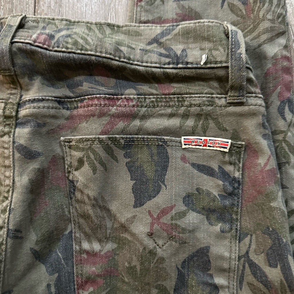 Hudson Jeggings - Picture 4 of 12